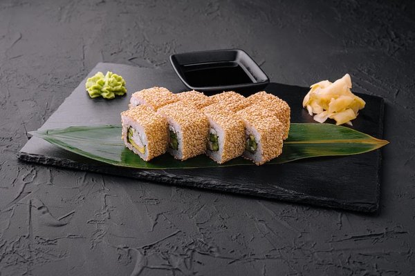 Comment réaliser des sushis avec des poissons locaux et des alternatives végétariennes ?